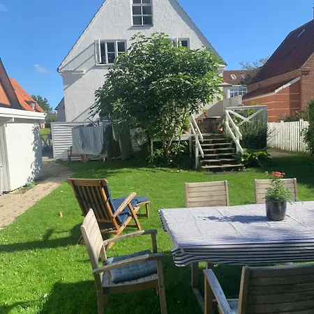 Beautiful And Charming House In Villa Odense